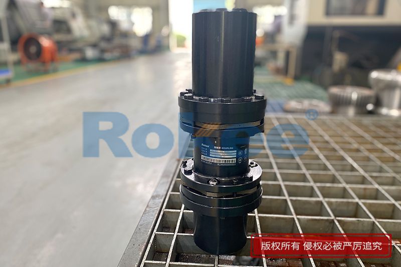 彈性膜片聯(lián)軸器用于電機(jī)和齒輪減速箱之間的連接