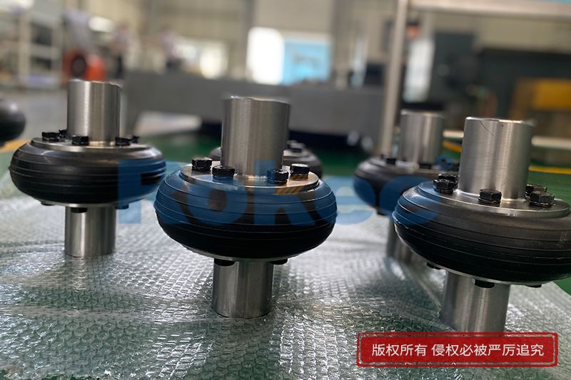 橡膠輪胎聯(lián)軸器,輪胎式聯(lián)軸器,輪胎花鍵聯(lián)軸器生產(chǎn)廠家